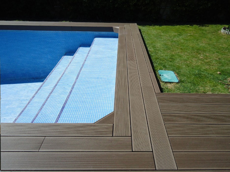 Tarima de madera en Marbella