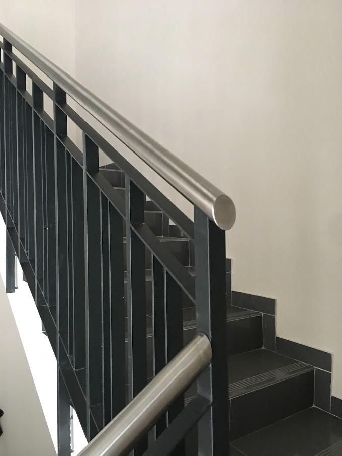 barandilla escalera en fuengirola